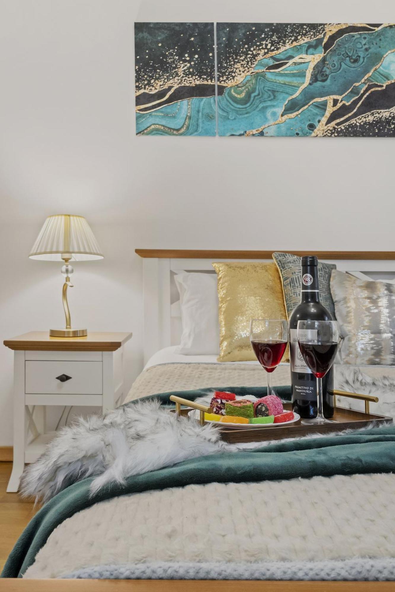 Sweet Luxury Three Rooms Apartment City Center Universitate Bukurešť Exteriér fotografie